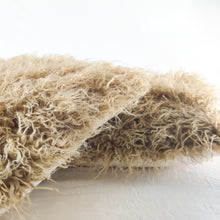 Afbeelding in Gallery-weergave laden, faux fur kussen | bobby
